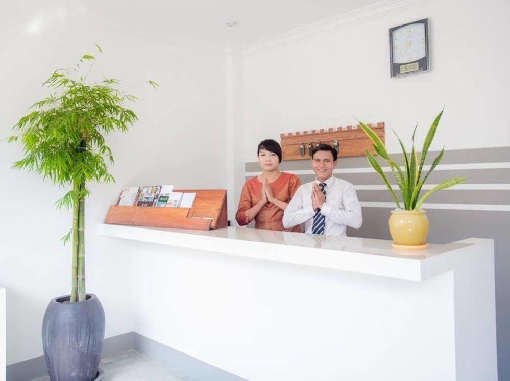 Kool Inn Siem Reap Buitenkant foto